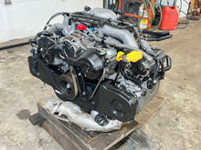 Load image into Gallery viewer, Subaru EJ20 SOHC Engine EJ202 Legacy Forester Outback Replacement EJ252
